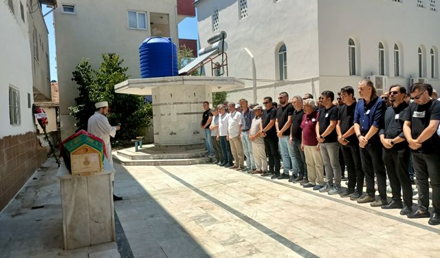 Yarış spikeri Esen Gök Aydın'da defnedildi