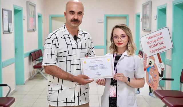 Uşak Sağlıklı Hayat Merkezi'nde sigaradan kurtulan Emre Kaplan çevresine de örnek oldu