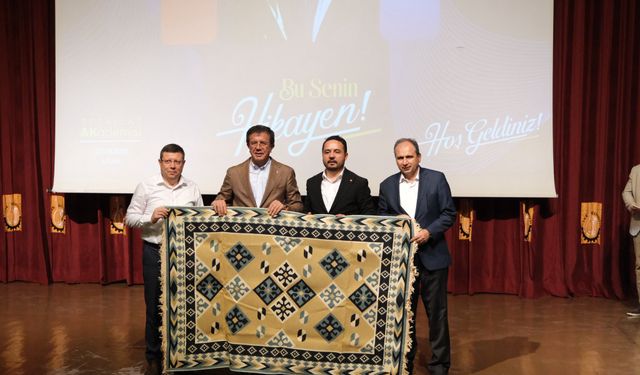 AK Parti Uşak Teşkilat Akademisi programı sona erdi