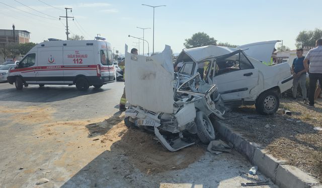 Uşak- İzmir karayolunda kaza! Karı koca öldü!