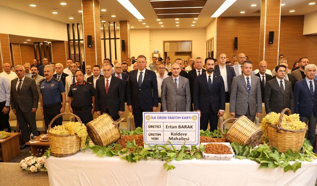 Manisa Ticaret Borsası'nda çekirdeksiz kuru üzüm alımı başladı