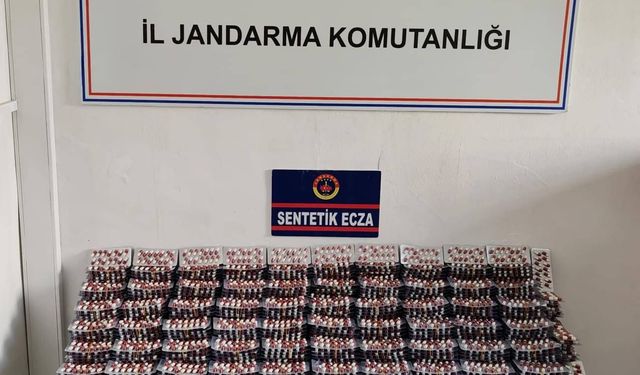 Manisa'da evde yasaklı madde bulunduran 2 kişi tutuklandı