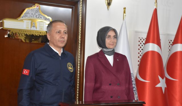 İçişleri Bakanı Ali Yerlikaya, Afyonkarahisar'da ziyaretlerde bulundu
