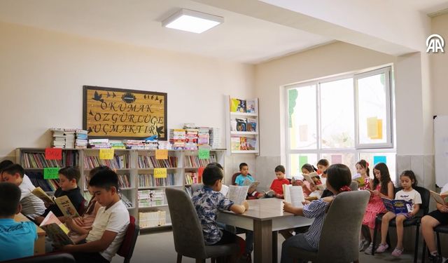 Uşak, Kütahya ve Afyon'daki Büyük Taarruz rotasındaki okullara destek