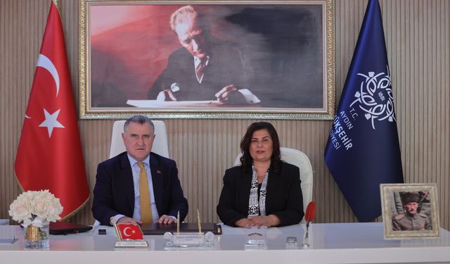 Bakan Bak, Aydın Büyükşehir Belediyesi Başkanı Çerçioğlu'nu ziyaret etti