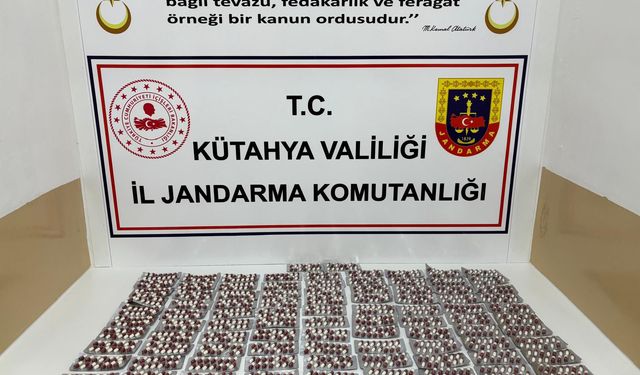 Kütahya'da yasaklı madde operasyonu, 2 zanlı tutuklu!