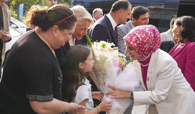 Aile ve Sosyal Hizmetler Bakanı Göktaş, Manisa'da ziyaretlerde bulundu