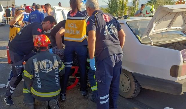 Denizli'de trafik kazası; 1 ölü, 5 yaralı!