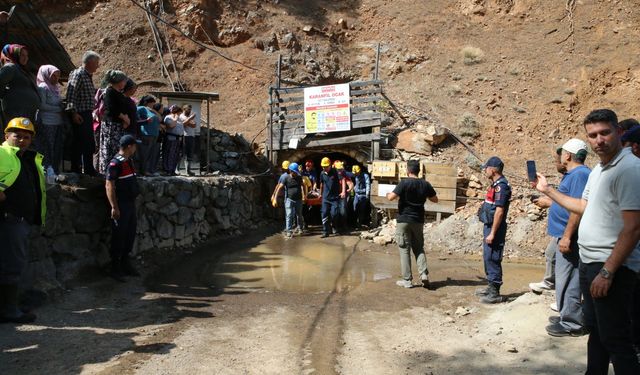 Denizli'de maden göçüğünden 2 işçiyi kurtarma çalışmalar sürüyor