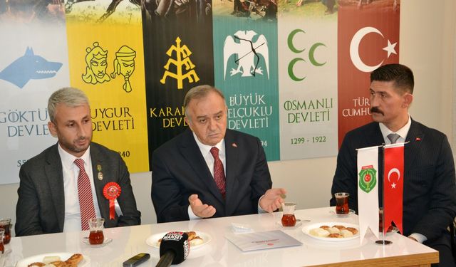 MHP Grup Başkanvekili Erkan Akçay, Manisa'da ziyaretlerde bulundu