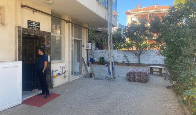 İzmir'de nakliye asansöründen düşen koltuk bir çocuğun canını aldı