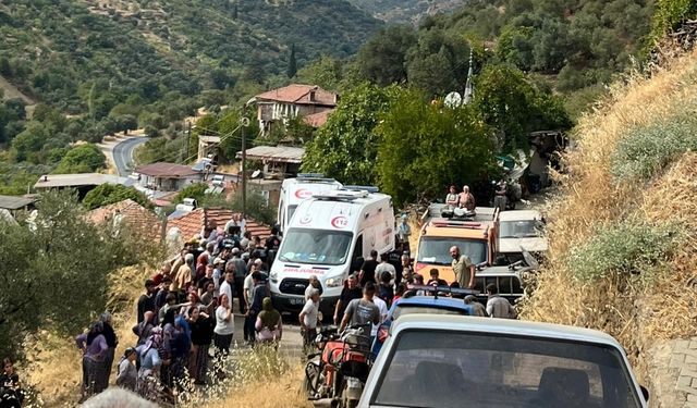 Aydın'da motosiklet devrildi, 3 kişi yaralandı