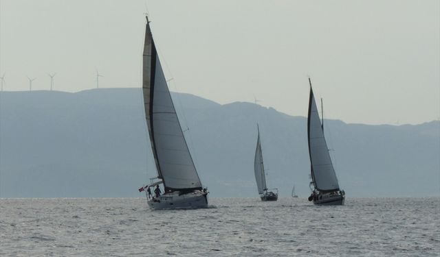 400 yelkenci İzmir'de buluştu