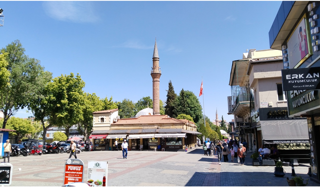 Uşak'ta gündüzleri bunaltıcı ve geceleri de soğuk hava etkili olacak