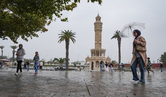 İzmir'e 121 gün sonra yağmur yağdı