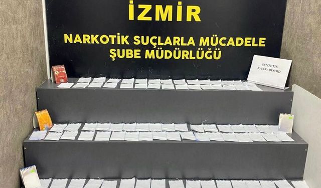 İzmir'de yasaklı madde ile yakalanan 2 klşii tutuklandı