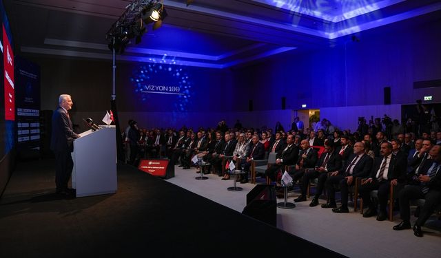 Ticaret Bakanı Bolat, 7. Dijital CEO ve Liderler Zirvesi'nde konuştu: