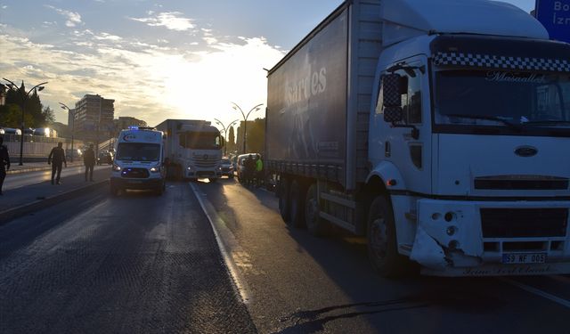 Manisa'da 16 yaşındaki Yaşar Özgene kamyonun çarpması sonucu ağır yaralandı!