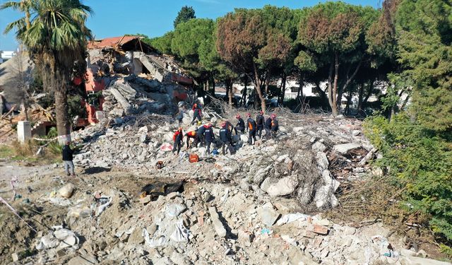 Manisa'da 6,6 büyüklüğünde deprem senaryosuyla tatbikat yapıldı