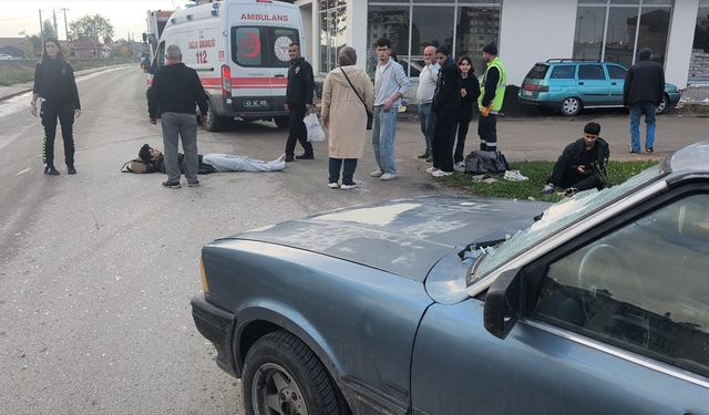 Kütahya'da ehliyetsiz sürücü 2 kişiyi yaraladı