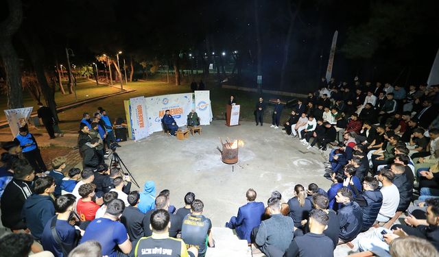 AK Parti Genel Başkan Yardımcısı Kaya, Manisa'da gençlerle buluştu