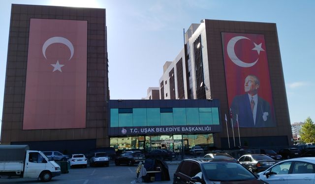 Uşak Belediyesi yarın heykel açılışı yapılacak! Tüm vatandaşlar davet edildi!