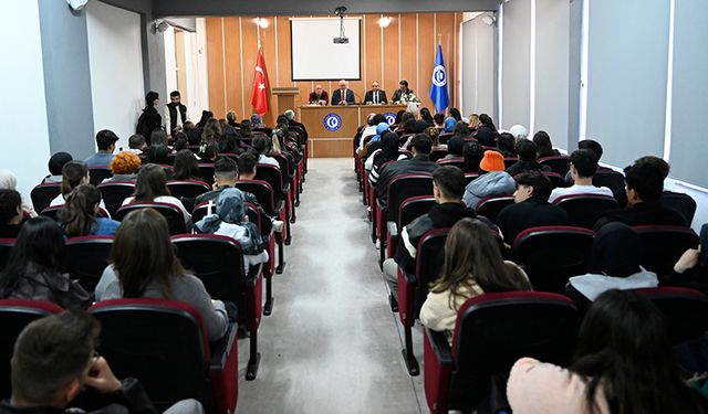 Rektör Savaş'tan Banaz MYO’ya Ziyaret !
