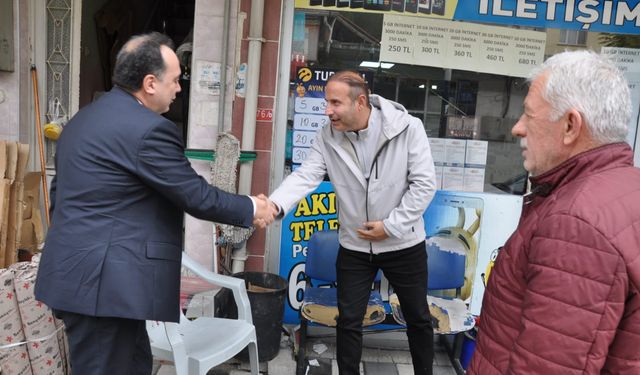 Uşak'ın kapı komşusu Selendili çiftçiye, Büyükşehir Belediyesi'nden destek