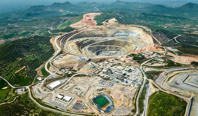 Kullandığı suyla eleştirilen Uşak'taki altın madeni, öğretmenevi yaptırıyor