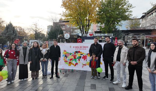 AK Parti Uşak İl Gençlik Kolları, terörsüz Türkiye'ye dikkat çektiler