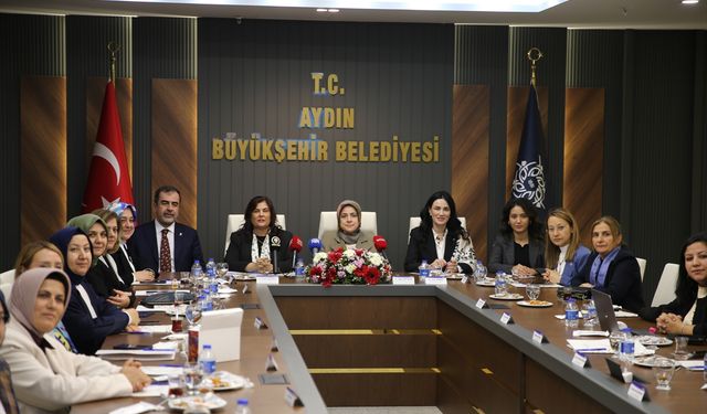 AK Parti Genel Merkez Kadın Kolları Başkanı Ercan, Aydın'da konuştu: