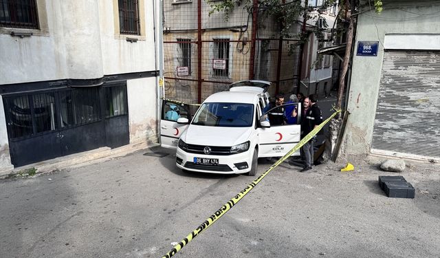 İzmir'de Kızılay aracıyla yol kavgasına girdi, sürücüyü vurdu!