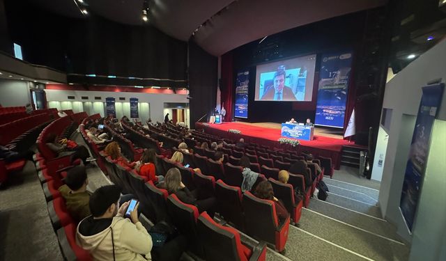 Nadir Hastalıklar ve Yetim İlaçlarda Uluslararası İş Birliği Toplantısı İzmir'de yapıldı