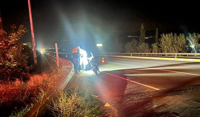 Aydın'da motosiklet kamyonetle çarpıştı, sürücü öldü