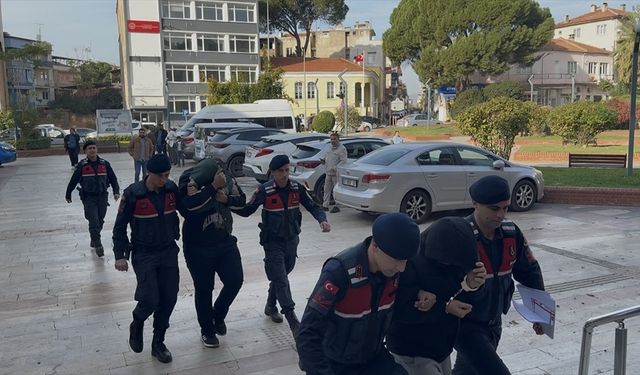 Aydın'da bahçeden zeytin çaldılar, yakalandılar!