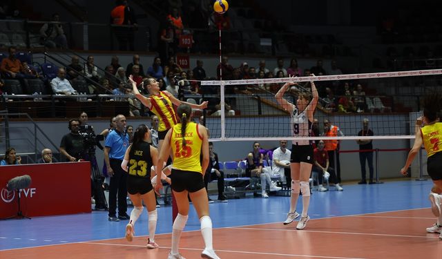 Voleybol:  Göztepe: 0 - Zerenspor: 3
