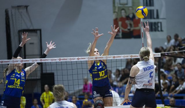 Voleybol: Aydın Büyükşehir Belediyespor: 1 - Fenerbahçe Medicana: 3