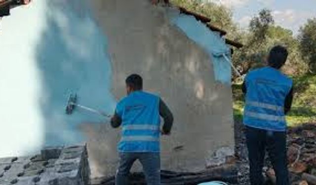 Manisa'da denetimli serbestlik yükümlüleri okul boyadı