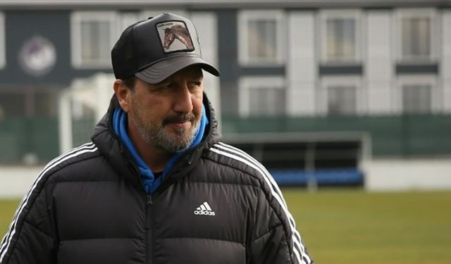 Manisa FK teknik direktörüyle yolları ayırdı