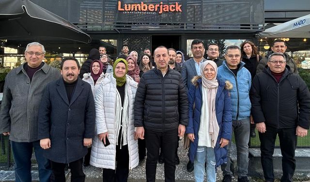 Uşak'ta iyilikte yarışanlar istişare toplantısı yaptı