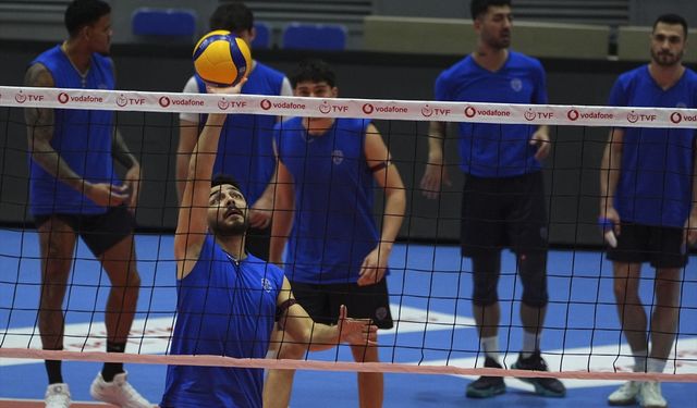 Altekma Avrupa'da çıkacağı ilk maçın heyecanı yaşıyor!