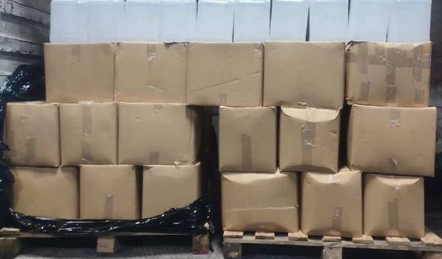 İzmir'de 860 litre etil alkol ele geçirildi