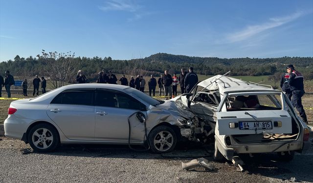 Uşak- Sivaslı yolundaki kazada Özçakır çifti hayat veda etti!