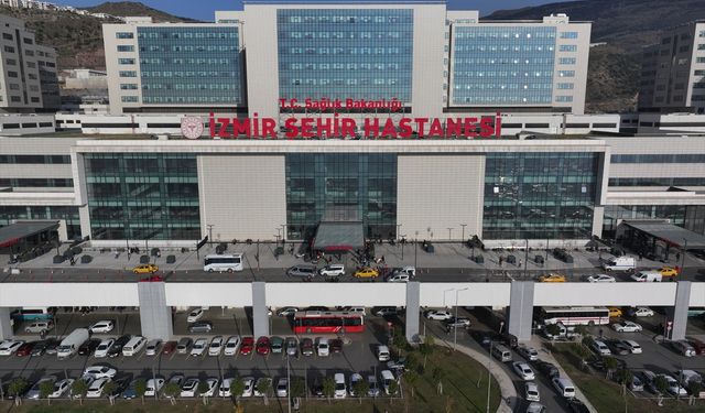 İzmir Şehir Hastanesi 2 yılda 8 milyon hastaya kapılarını açtı!