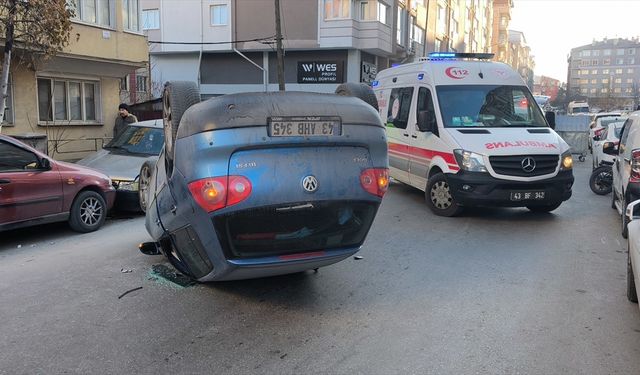 Kütahya'da yaşanan kazada 2 kişi yaralandı