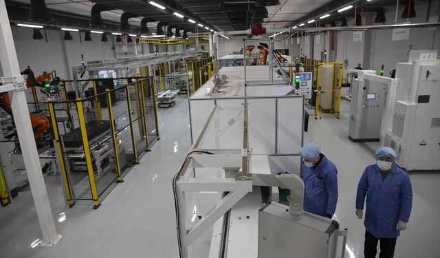 Kontek'in Aydın Germencik'te kurduğu yüksek bataryalı enerji depolama sistemi tesisi açıldı