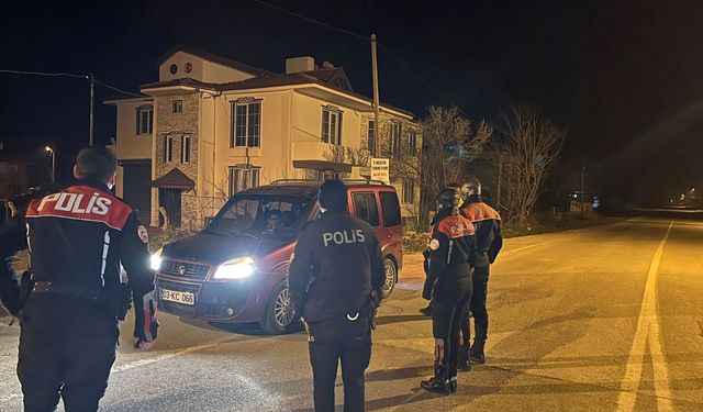 Sultandağı'nda jandarmadan huzur uygulaması yapıldı