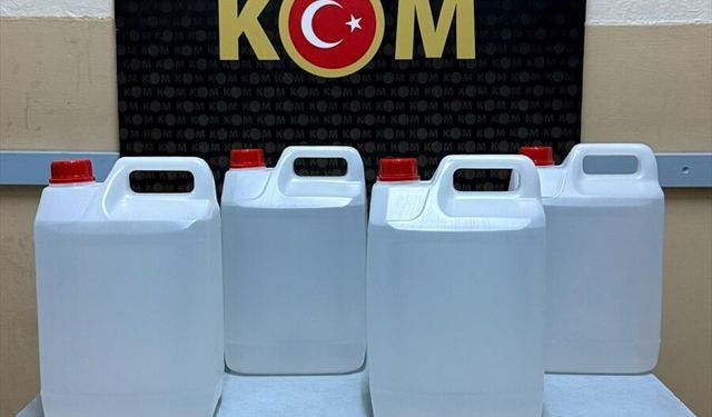 Uşak'ın komşusunda yılbaşı öncesi 20 litre etil alkol ele geçirildi