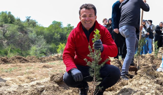 Uşak'taki fiziksel ve sözlü saldırılara rağmen gerçeğin peşinden yürüyorlar!