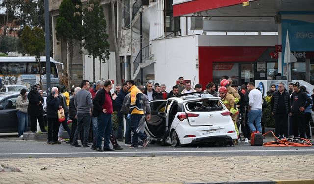 Manisa'da trafik kazasında 3 kişi yaralandı!